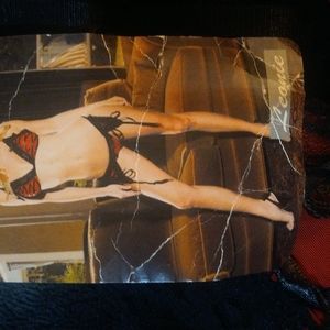 Woman's lingerie from Leouie,  black & red size medium